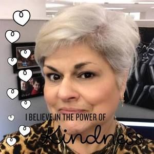 Meet your Posher, Lucy